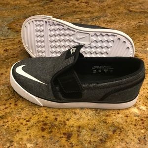 New Nike Toddler Slip On